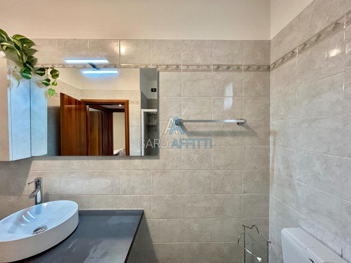Perla Apartment - 3 Piscine E Un Bar - Desenzano 데센자노델가르다 외부 사진